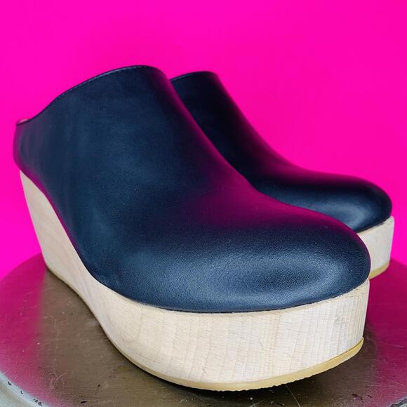 Sydney Brown Black Vegan Leather Beachwood Platform Clog Sz 10 - Picture 1 of 9